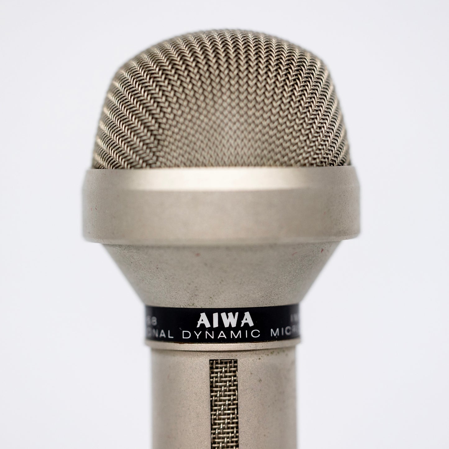 AIWA DM68 Dynamic Microphone