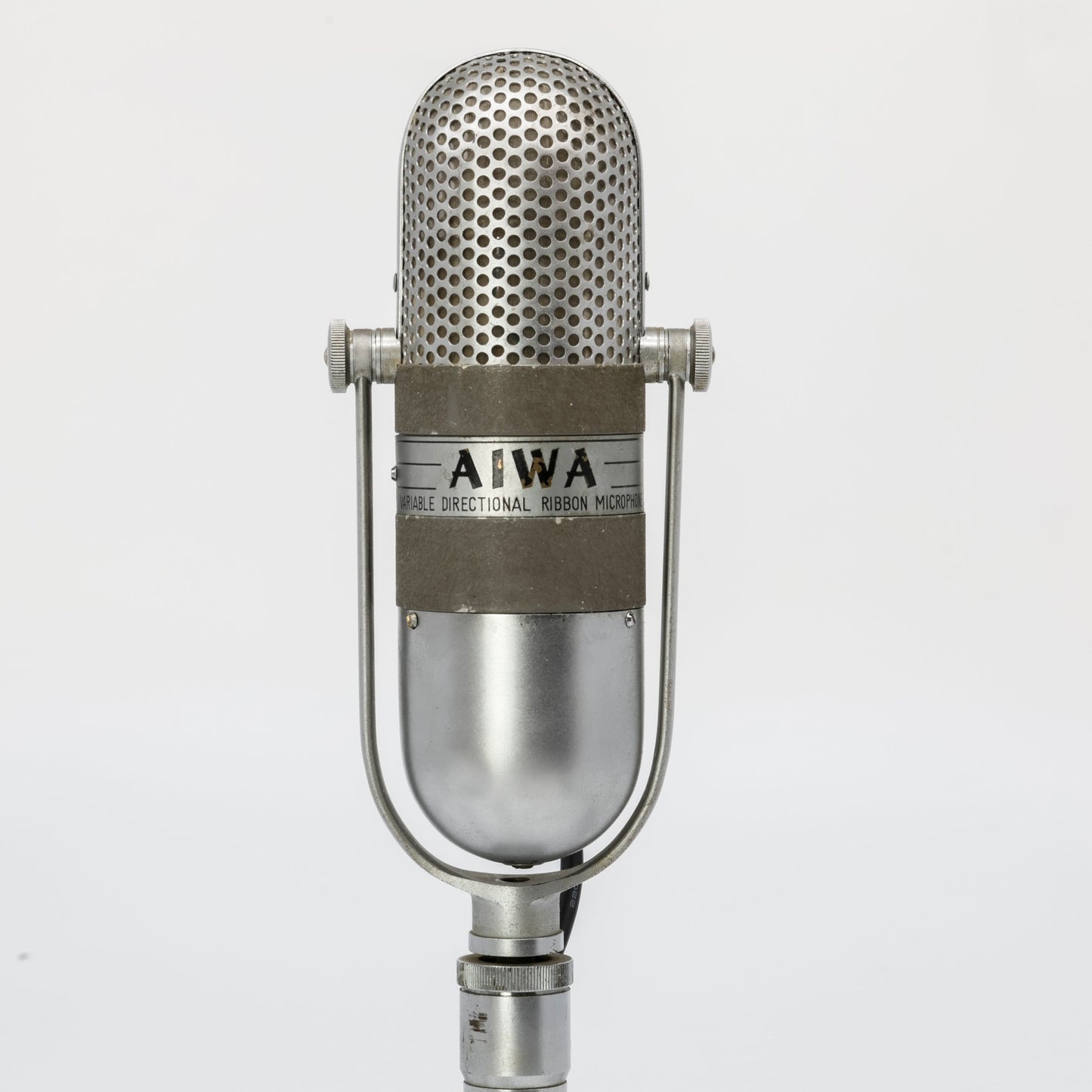 Aiwa VM17 - #6141 Ribbon Microphone