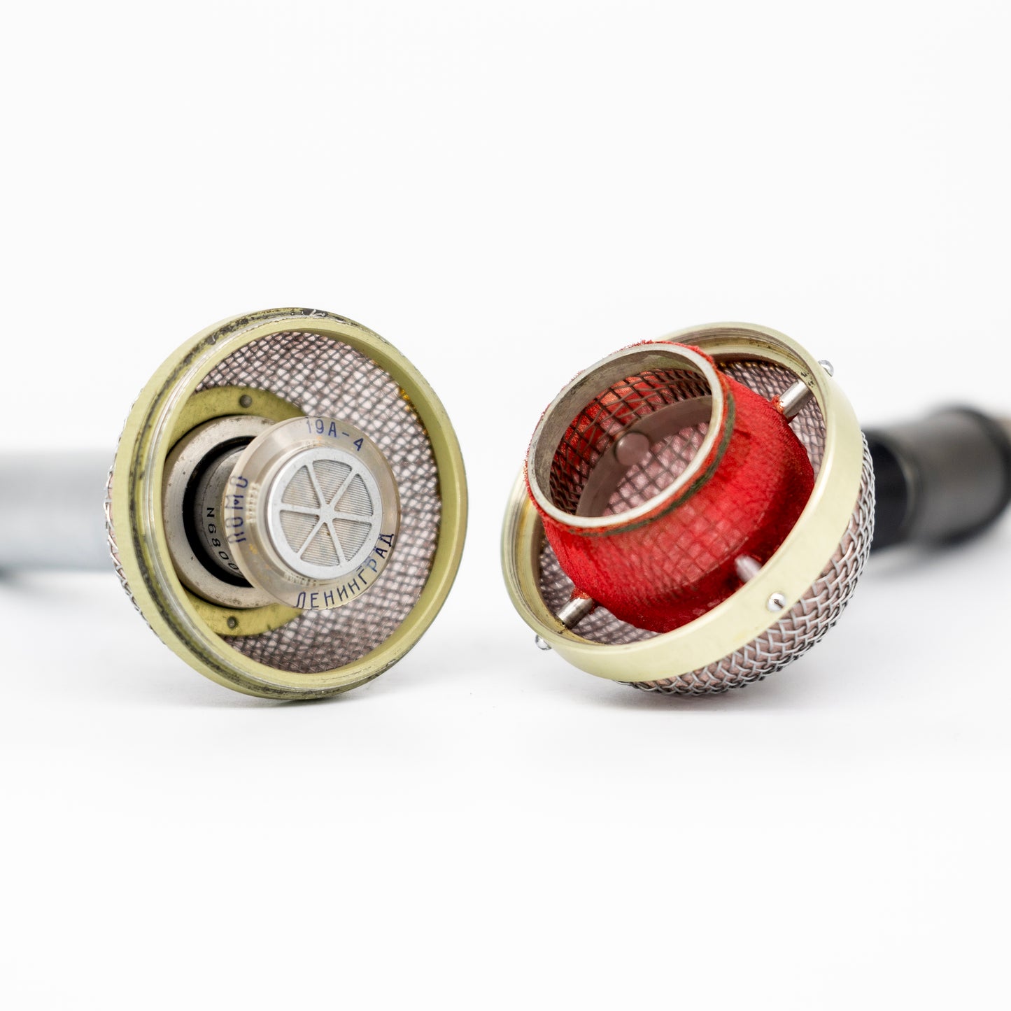LOMO 19a4 - N680044 Tube Microphone