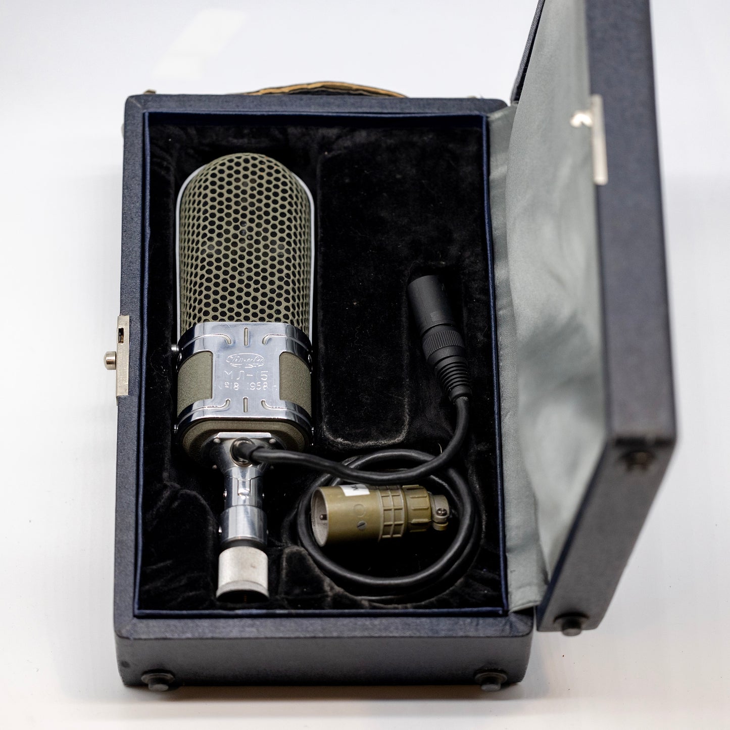 Oktava ML15 - 1958 NOS Ribbon Microphone