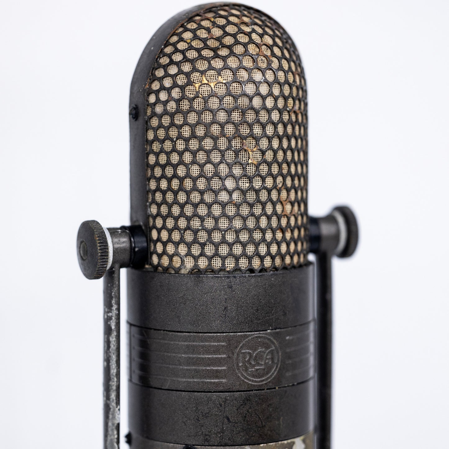 RCA 77DX Ribbon Microphone