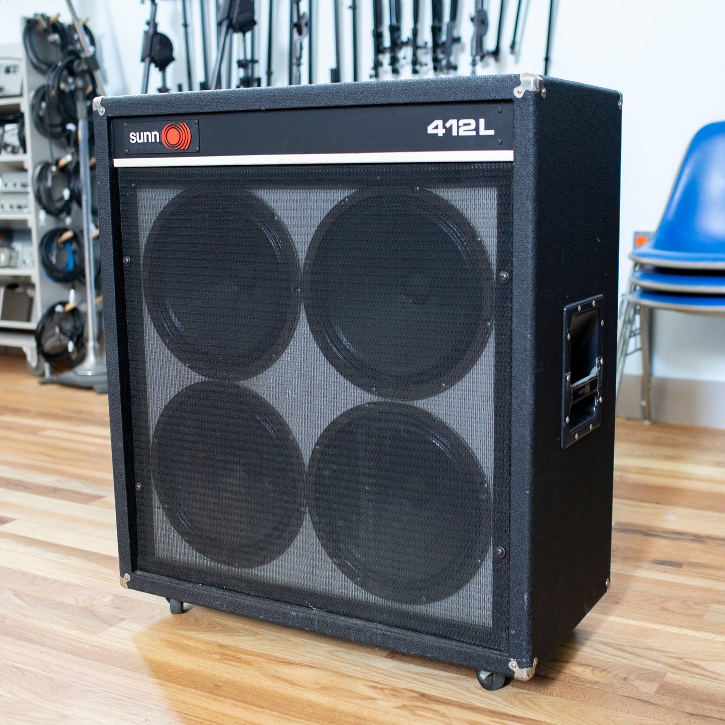 Sunn 412L Guitar Speaker Cabinet