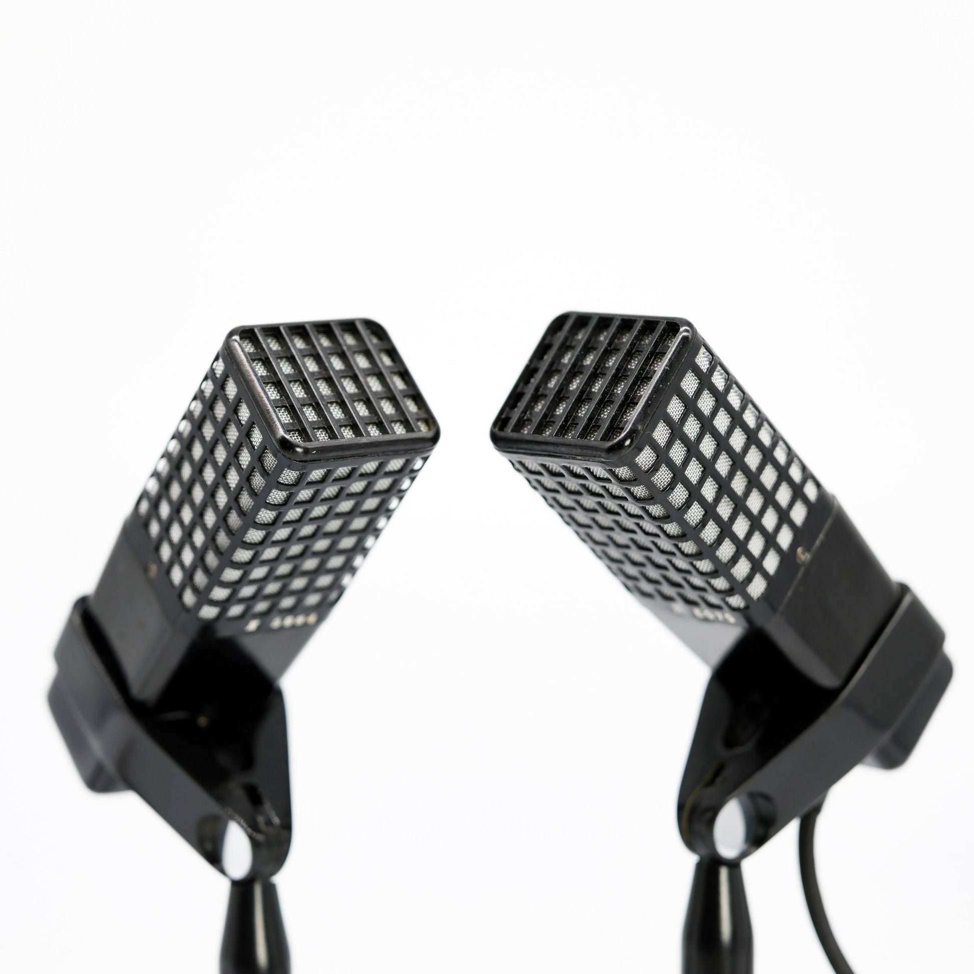 1983 Oktava ML19 NOS Stereo Pair - #5574 + #5589 Ribbon Microphone
