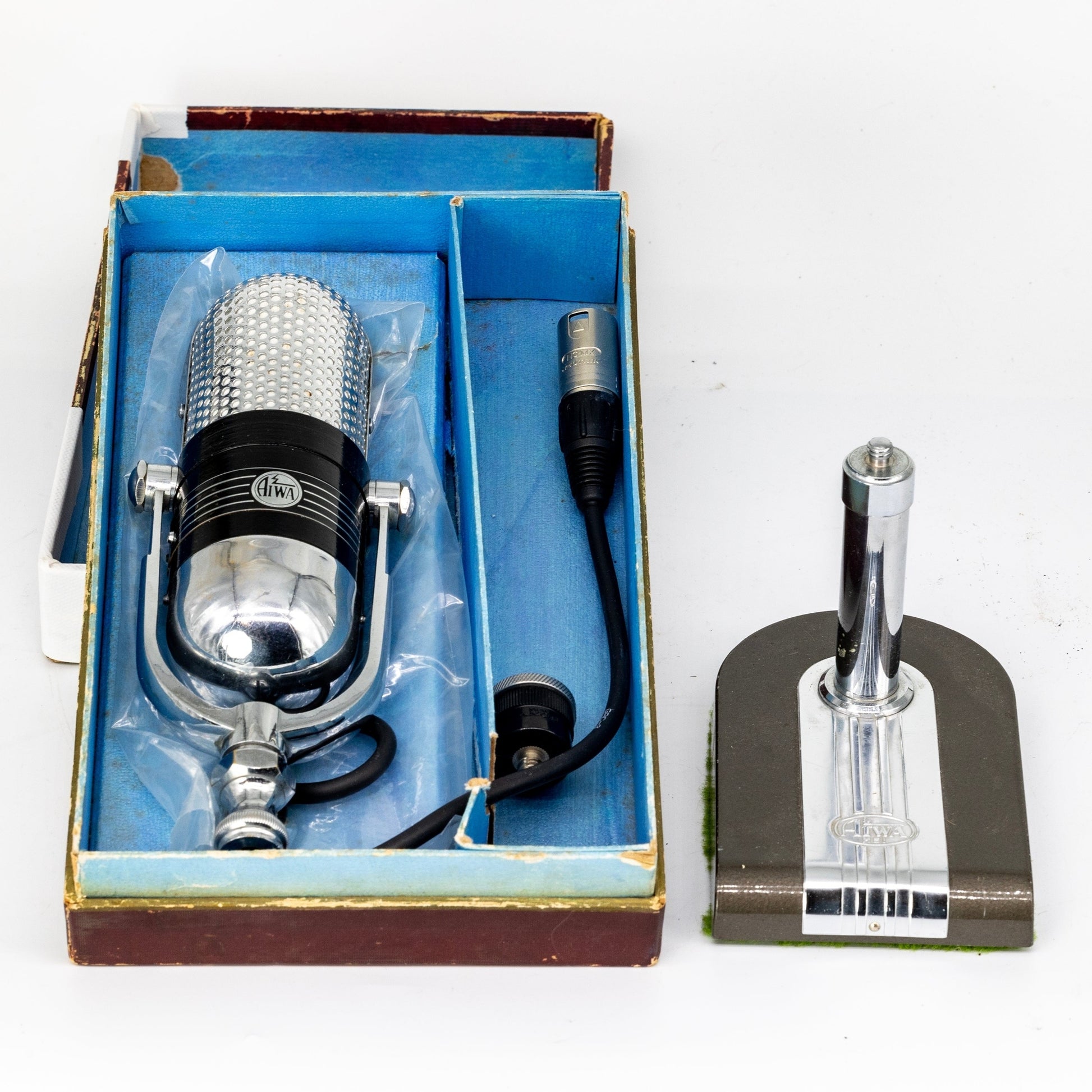 Aiwa VM12 #2 Ribbon Microphone
