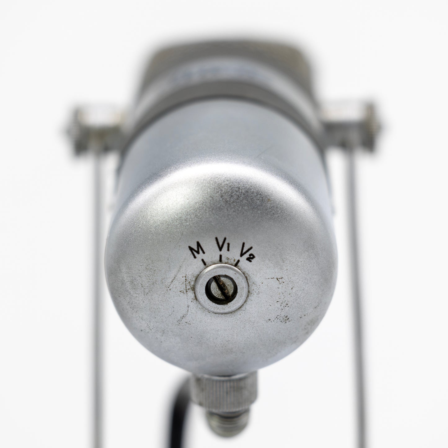 Aiwa VM16 #601 script logo Ribbon Microphone