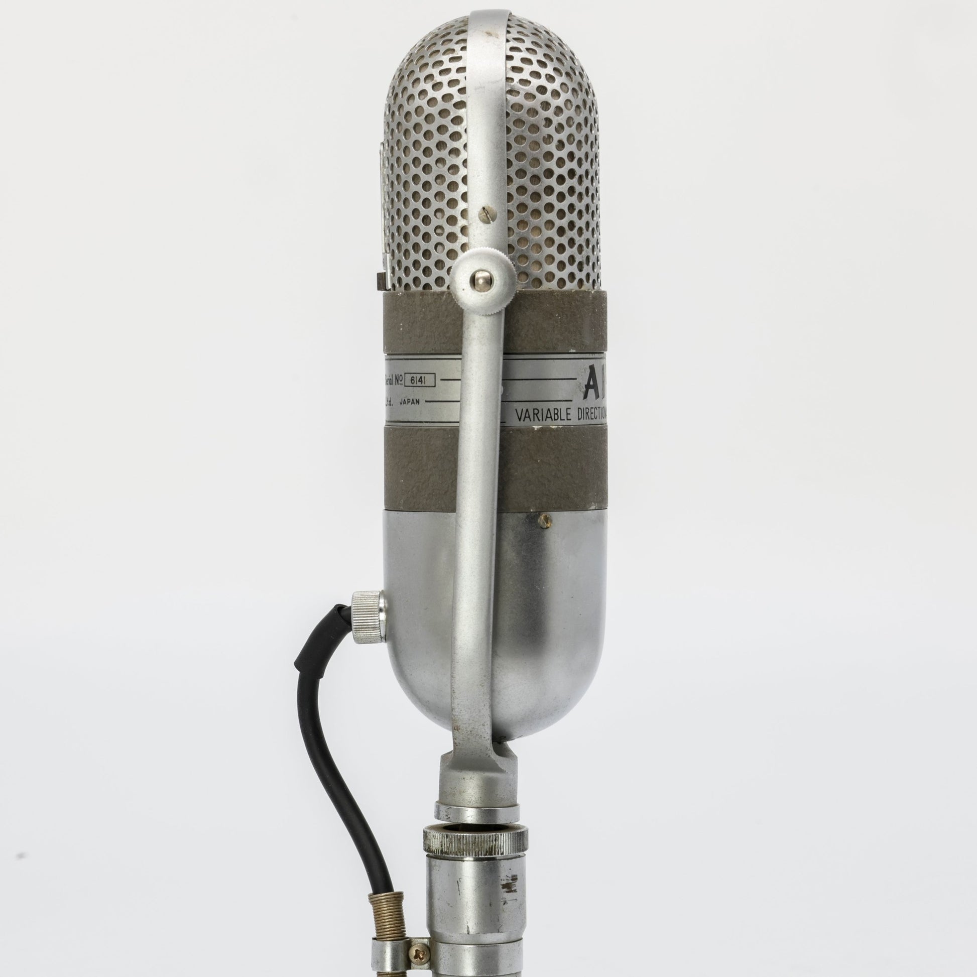 Aiwa VM17 - #6141 Ribbon Microphone