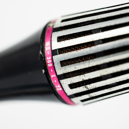 LOMO MD-300-I-Y2. Dynamic Microphone