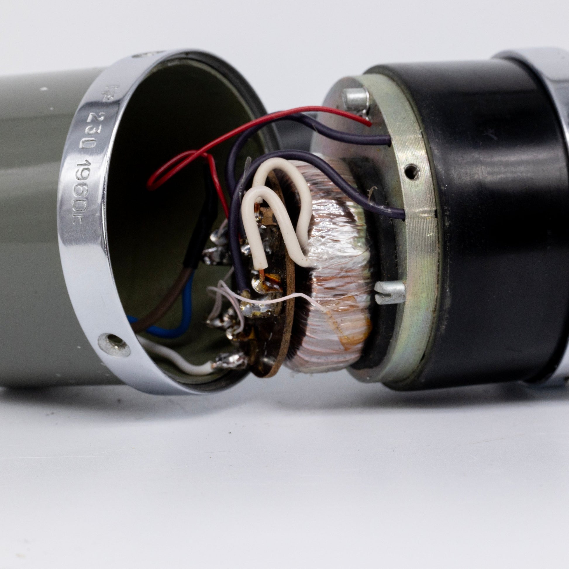 Oktava ML11M - 1960 - N230 Ribbon Microphone