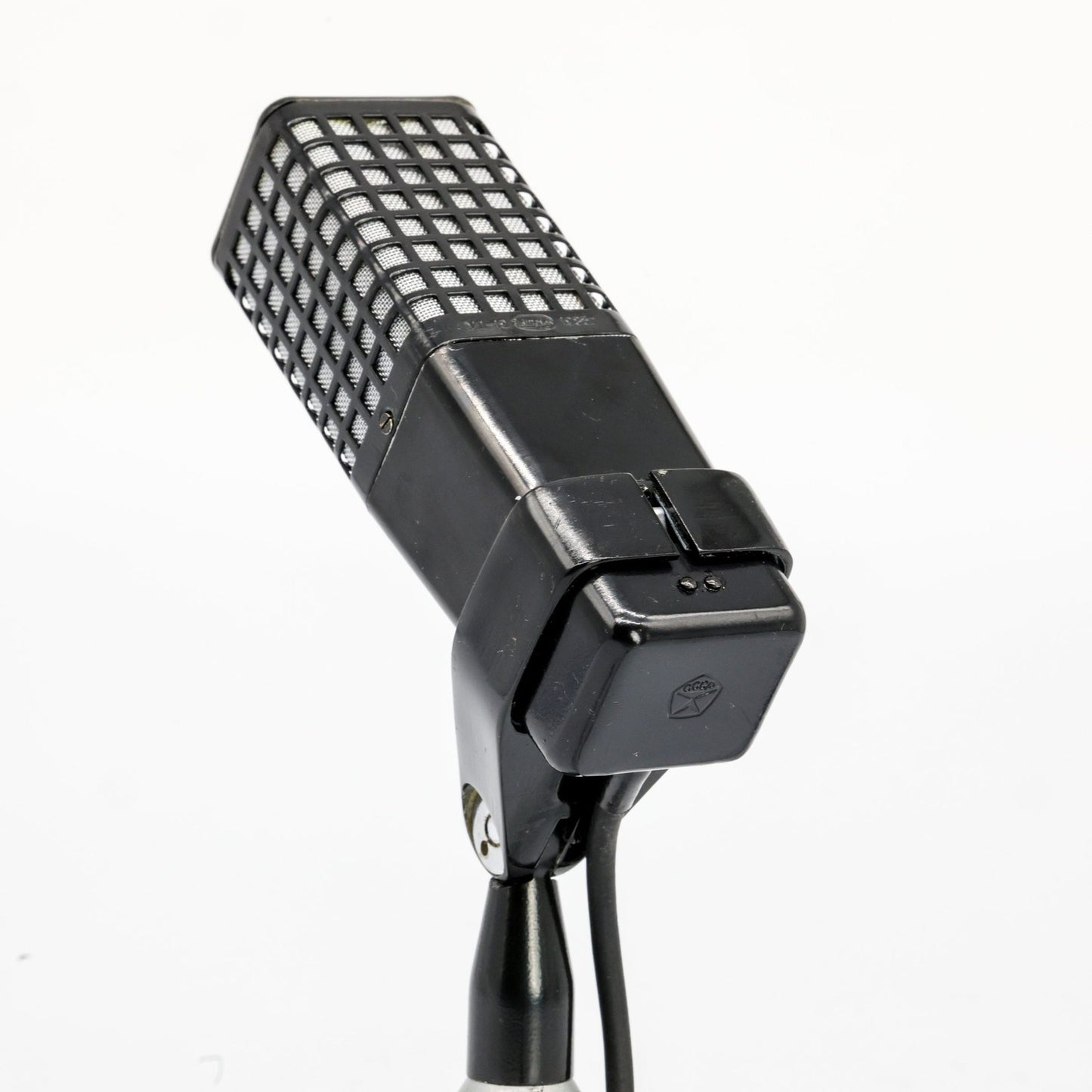 Oktava ML19 NOS 1985 - #8922 Ribbon Microphone