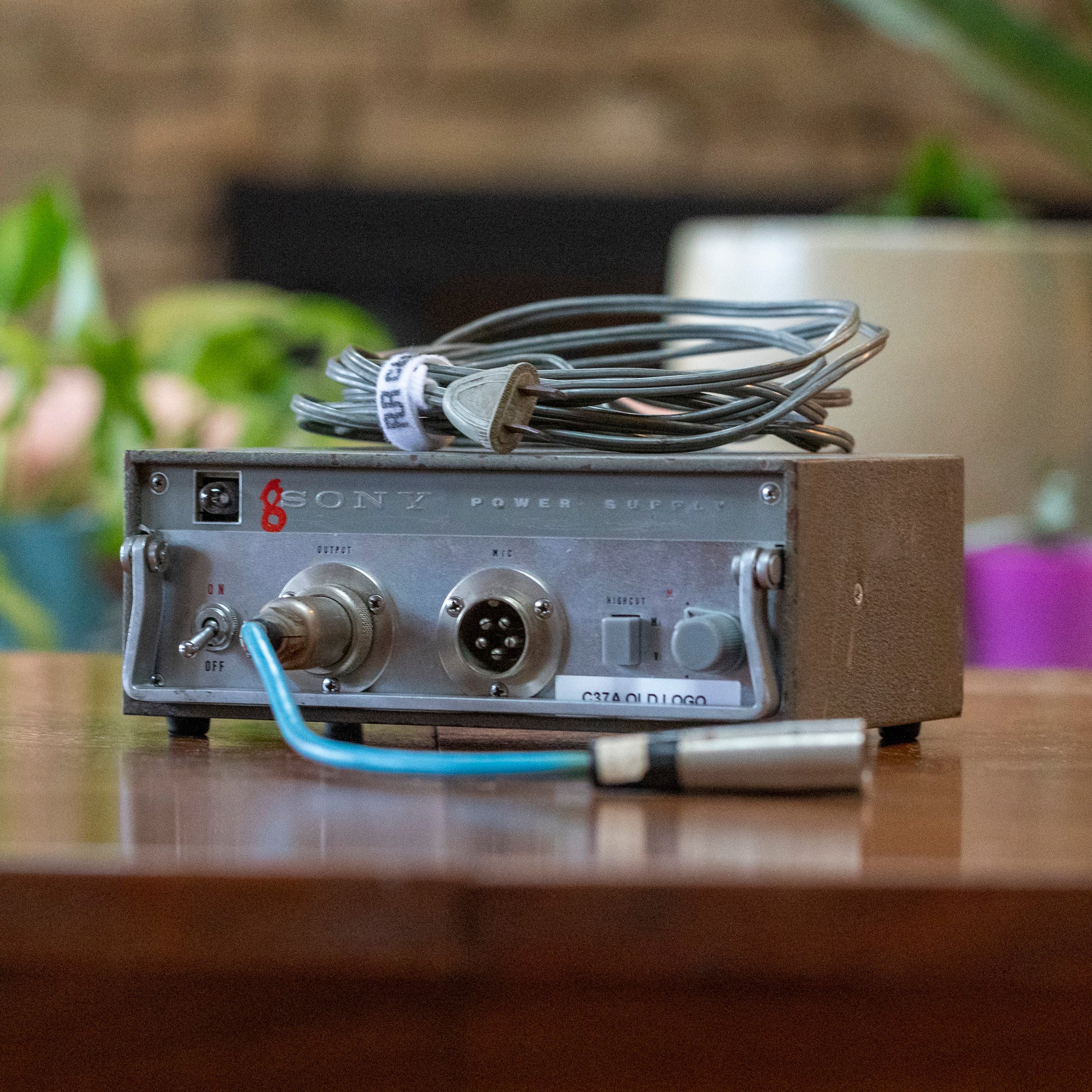 Sony C37a 