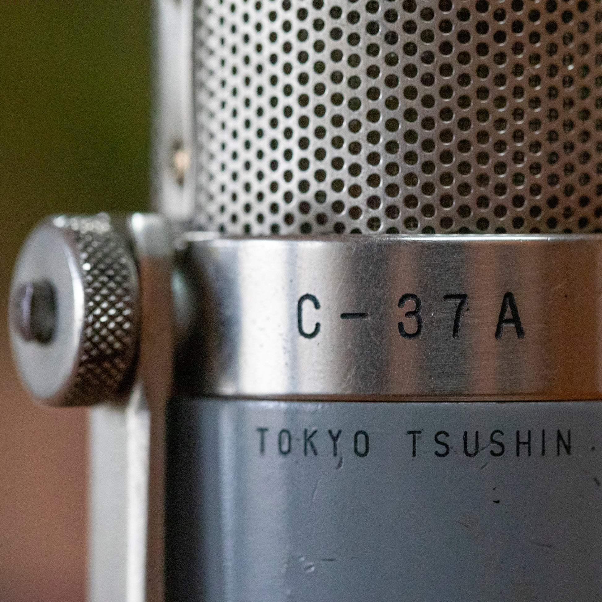 Sony C37a 